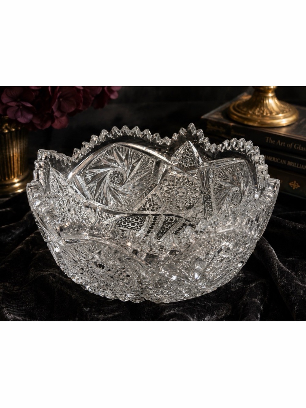 (VTG) Elegant Clear Glass Starburst Geometric Sawtooth Rim Decorative Bowl, OS